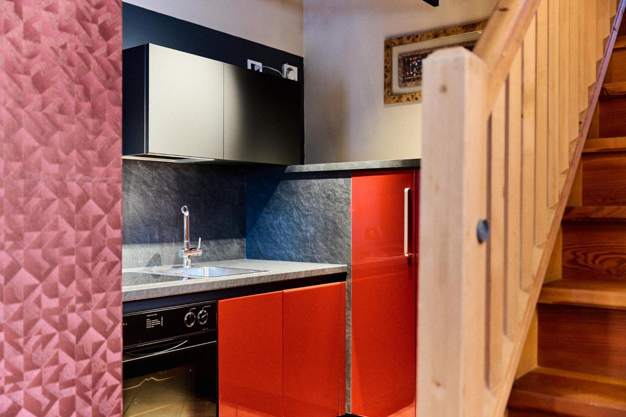 Ciasa Buro - Resh Apartment โมเอนา ภายนอก รูปภาพ